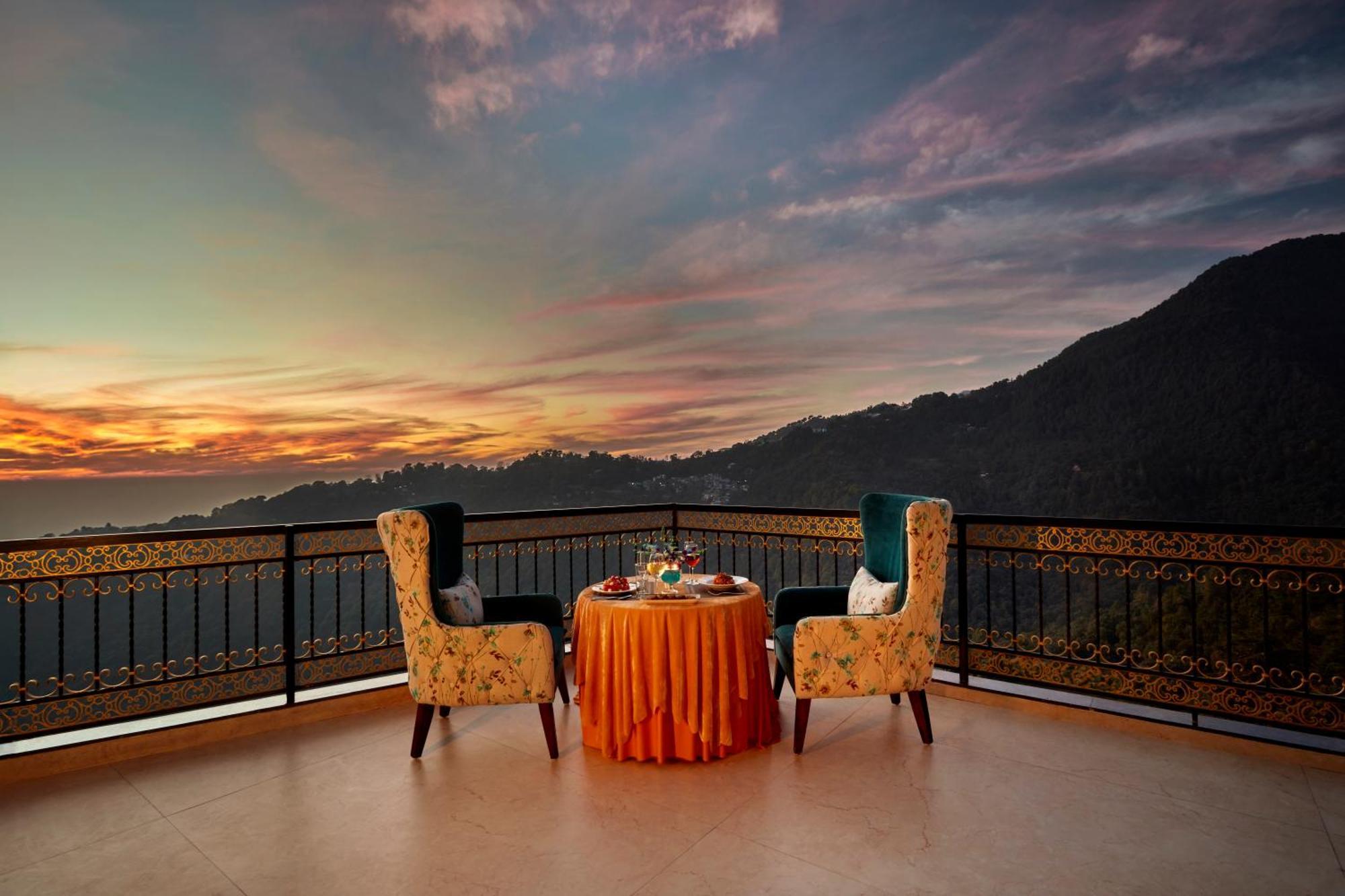 Welcomheritage Natraj, Mcleod Ganj Exterior foto